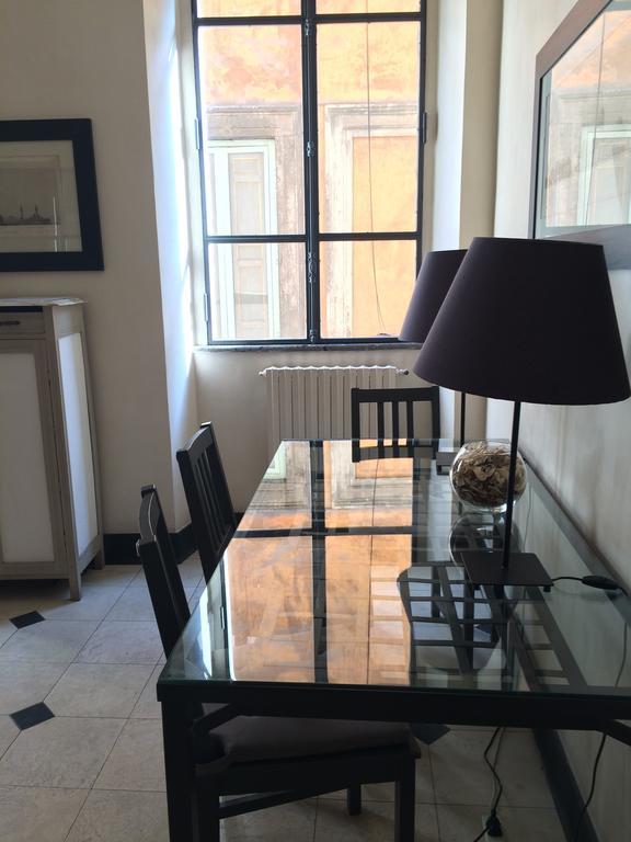 La Casa In Vetrina Apartment Rome Room photo