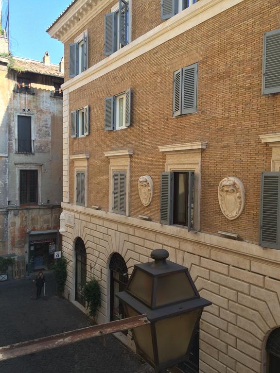 La Casa In Vetrina Apartment Rome Room photo